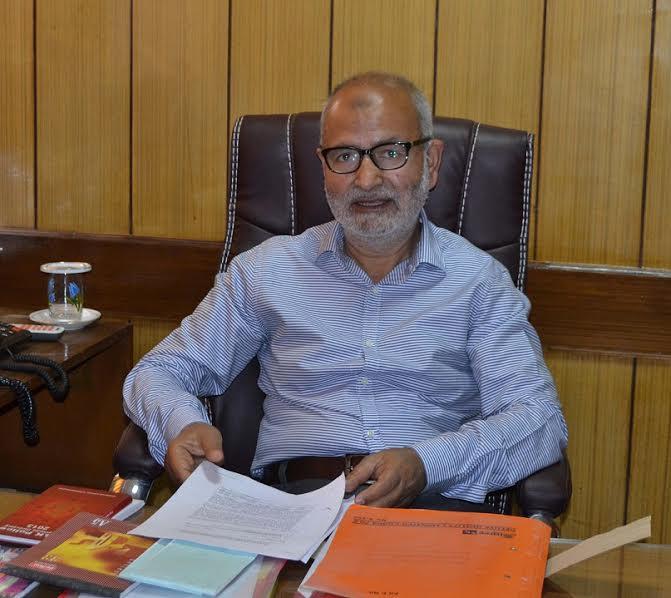 Akhtar inaugurates web-based MIS for Smart Classroom